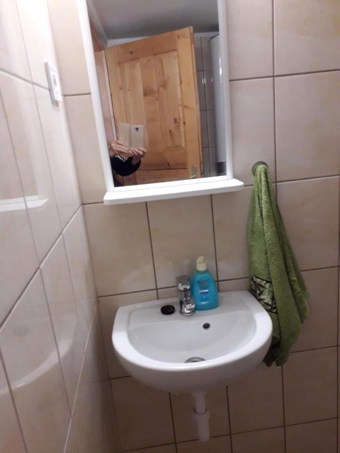 Matyas Apartman Tard ภายนอก รูปภาพ